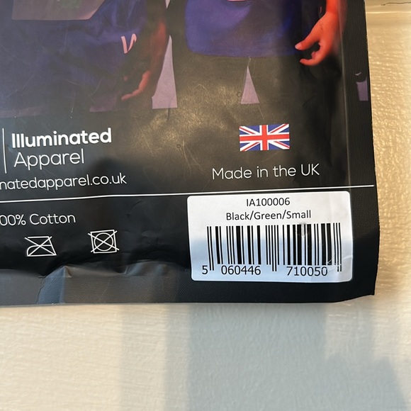 IA ILLUMINATED APPERAL INTERACTIVE GLOW IN THE DARK T-SHIRT SIZE SMALL - Picture 5 of 6